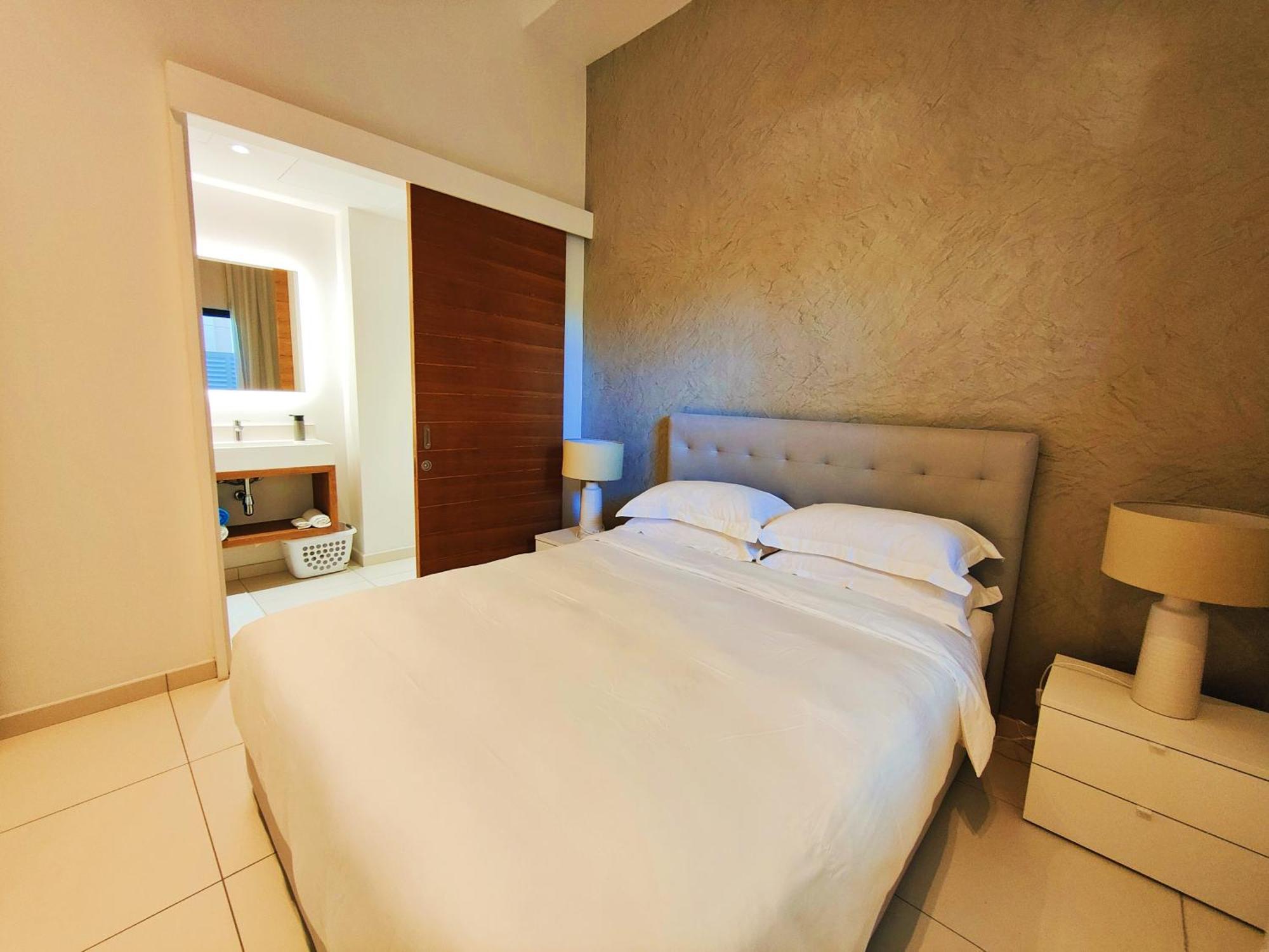 In A Tropical Oasis, Ki Residences, Pereybere - Managed By Ksn Pereybere Beach